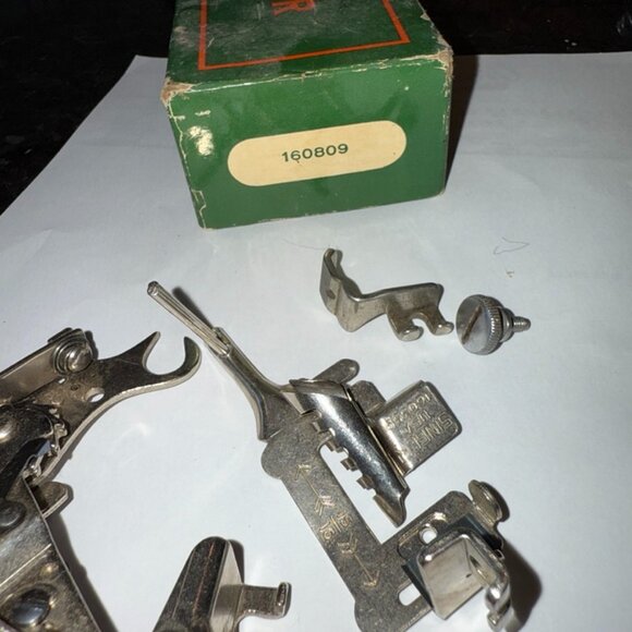 6Pc Singer Sewing Machine Attachments 160809 Presser Feet Hemmer Binder Gatherer - Picture 1 of 12